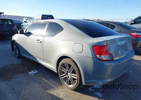 2011 Scion Tc z USA, uszkodzony, nr VIN JTKJF5C79B3015955